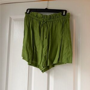 Faithful the Brand High Waist Shorts size small green